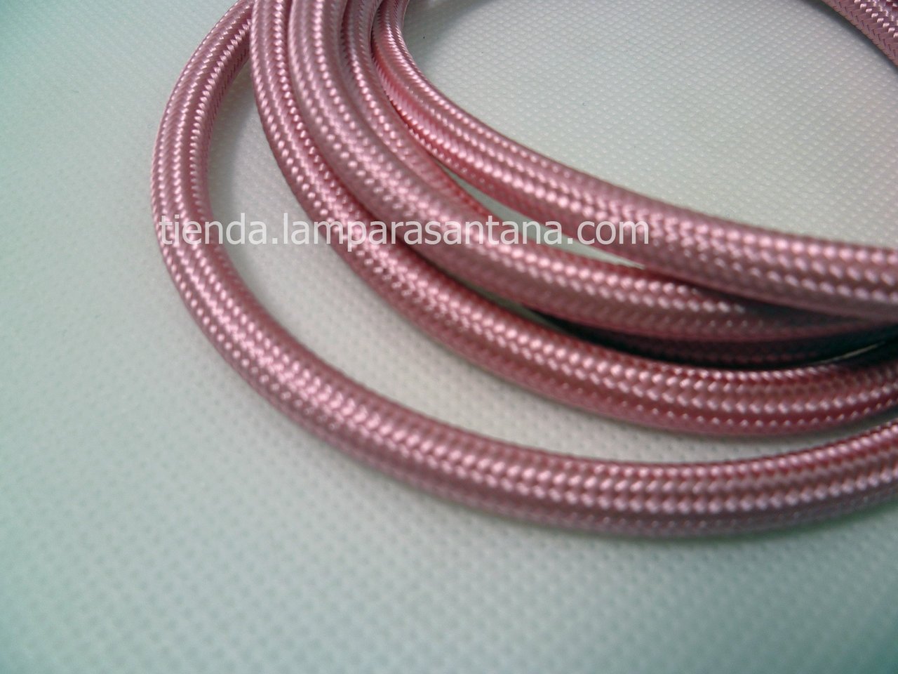 Cable_de_tela_rosa.jpg