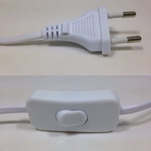 Conexión cable lámpara. Cable con interruptor y clavija o enchufe