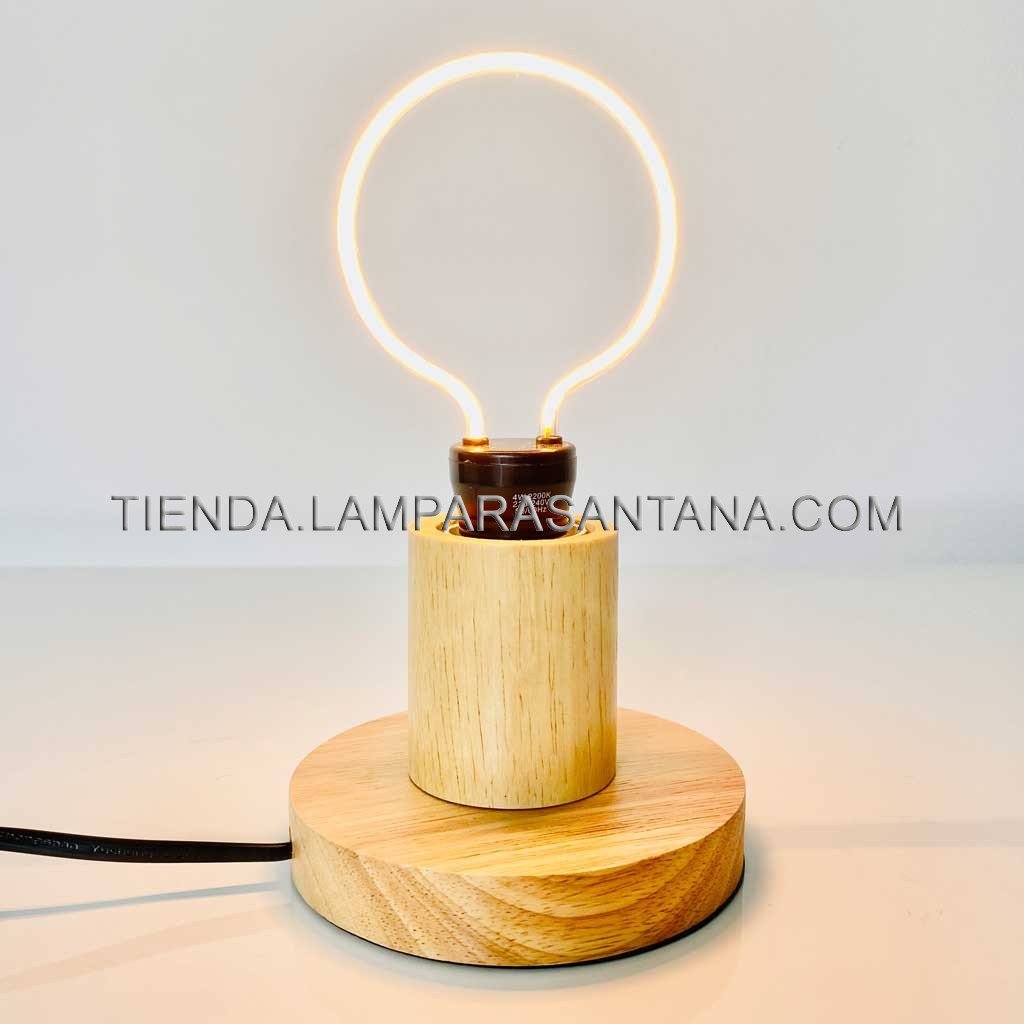 Lampara-base-sobremesa-madera-01.jpg
