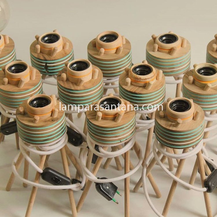 Lampara-de-sobremesa-madera-sofi-1.jpg