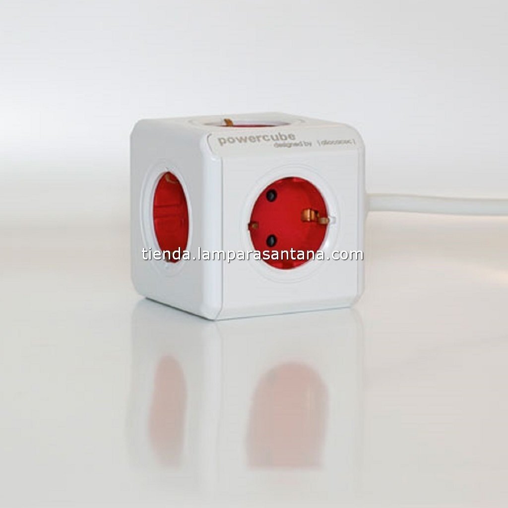 enchufe-triple-cube-rojo-01.jpg