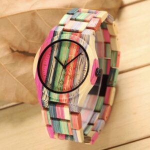 Reloj multicolor madera